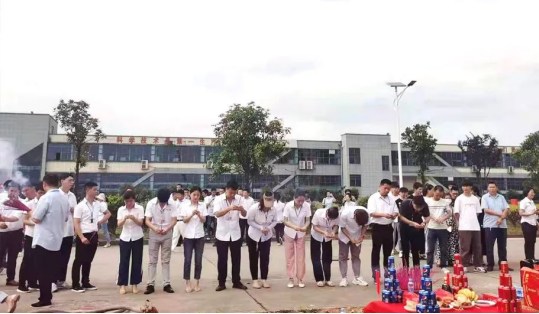 倍特力啟動三期建設(shè)儀式，慶祝生意興??！財源廣進(jìn)！